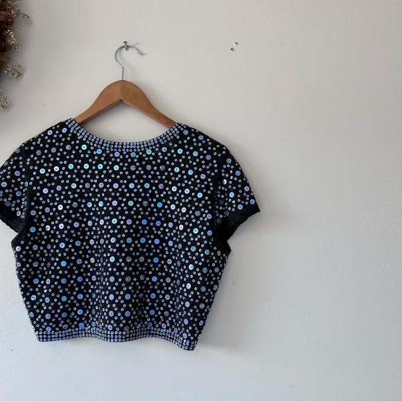 STUDIO JAX | Iridescent Short-Sleeve Knit Shrug - Picture 4 of 4